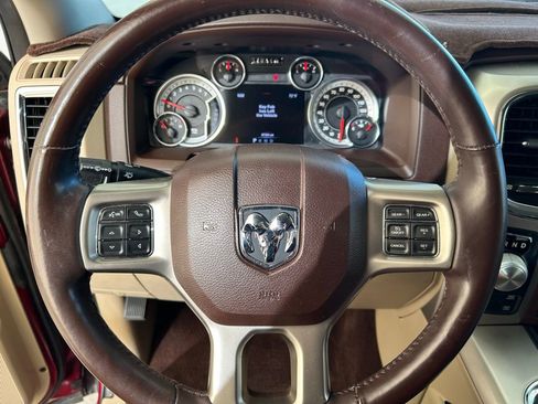 Used 2017 RAM 1500 Laramie w/ Convenience Group image 39