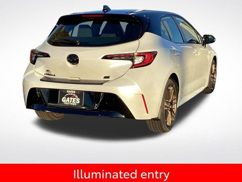 Used 2024 Toyota Corolla SE image 11