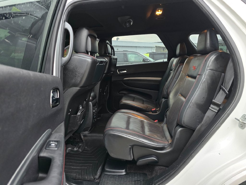 Used 2018 Dodge Durango R/T w/ Technology Group AWD/4WD image 16