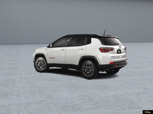 New 2026 Jeep Compass Trailhawk AWD/4WD image 4
