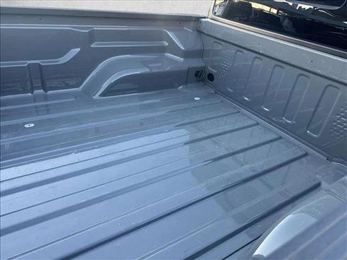 Used 2022 Jeep Gladiator Mojave w/ Cold Weather Group image 6