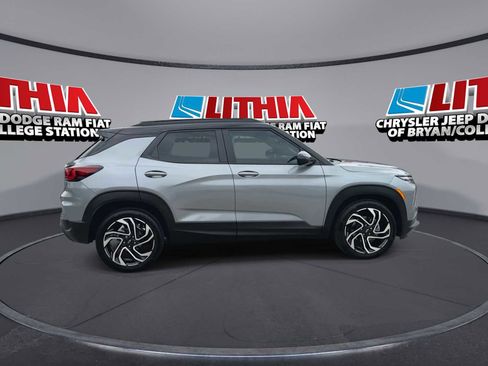Used 2026 Chevrolet TrailBlazer RS w/ Driver Confidence Package FWD image 9