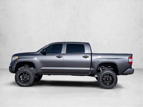 Used 2014 Toyota Tundra SR5 image 8