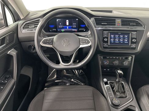 Used 2022 Volkswagen Tiguan S image 21