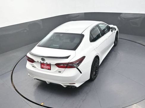 Used 2024 Toyota Camry SE FWD image 28
