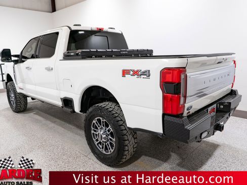 Used 2024 Ford F250 Limited w/ FX4 Off-Road Package image 3