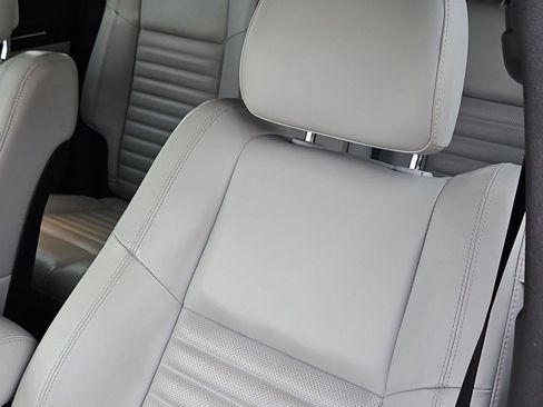 Used 2018 Jeep Grand Cherokee Limited RWD image 12