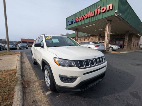 Used 2018 Jeep Compass Sport w/ Tech Group image 1