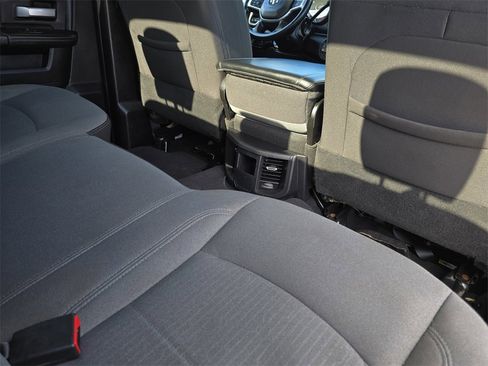 Used 2024 RAM 3500 Big Horn image 11