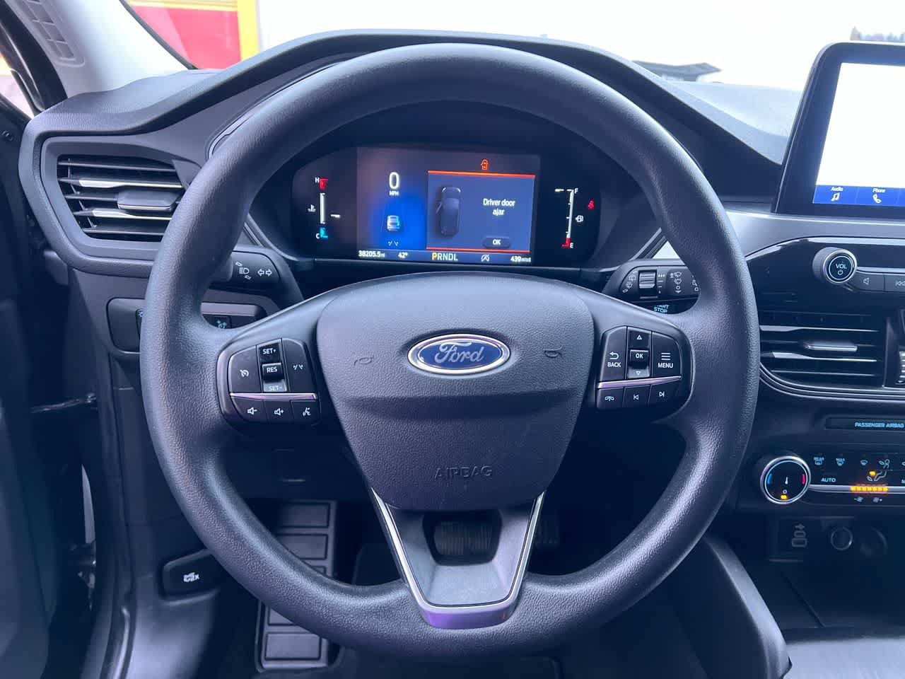 Used 2025 Ford Escape Active AWD/4WD image 14