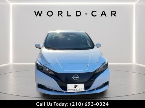 Used 2024 Nissan Leaf S image 2