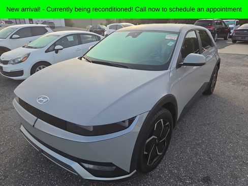 Used 2024 Hyundai Ioniq 5 SEL RWD image 2