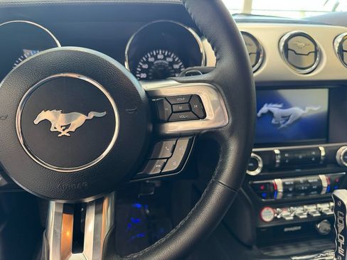 Used 2017 Ford Mustang GT Premium w/ Black Accent Package RWD image 41