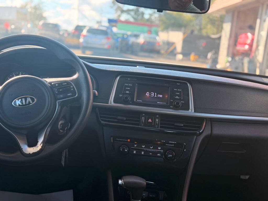 Used 2016 Kia Optima LX FWD image 15