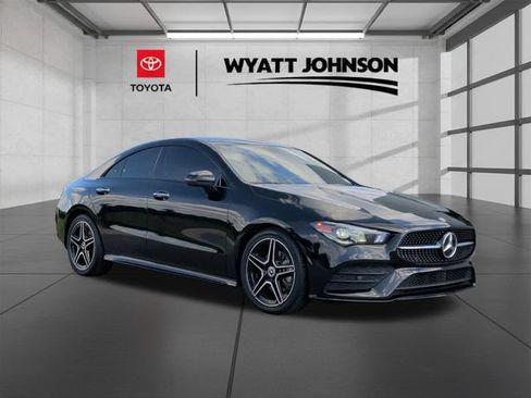 Used 2022 Mercedes-Benz CLA 250 4MATIC image 7