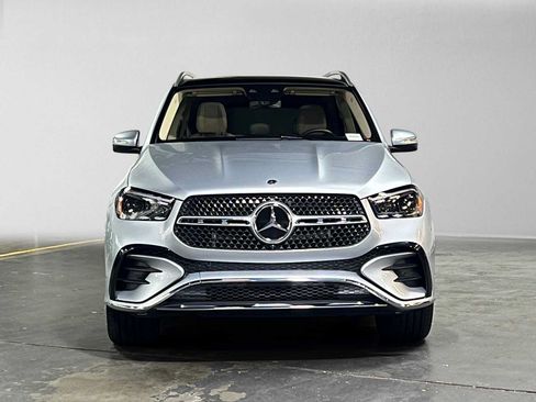 Used 2024 Mercedes-Benz GLE 450e 4MATIC image 8