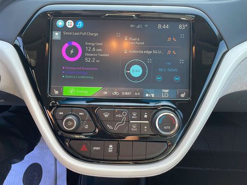 Used 2020 Chevrolet Bolt LT FWD image 21