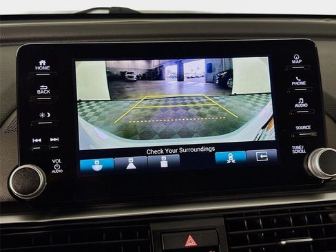 Used 2022 Honda Accord Touring image 17