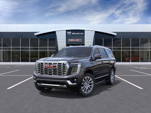 New 2026 GMC Yukon Denali w/ Sun & Power Step Package image 32
