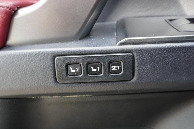 Used 2023 Lexus GX 460 Premium w/ Premium Package AWD/4WD image 15