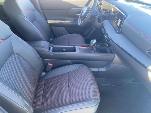 New 2026 Nissan Kicks SR w/ SR Premium Package image 12