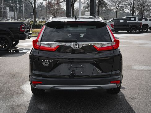 Used 2018 Honda CR-V EX image 9