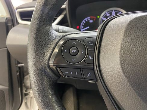 Used 2022 Toyota Corolla LE image 15