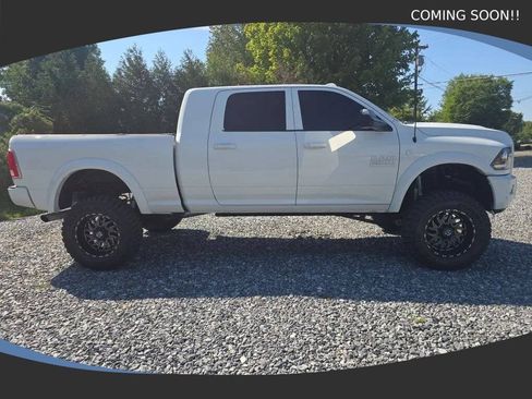 Used 2018 RAM 2500 Laramie w/ Sport Appearance Group AWD/4WD image 5