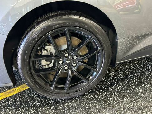 Used 2025 Ford Mustang GT Premium RWD image 10