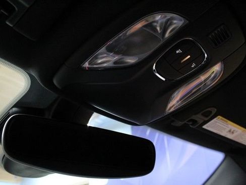 Used 2023 Jeep Compass Latitude AWD/4WD image 28