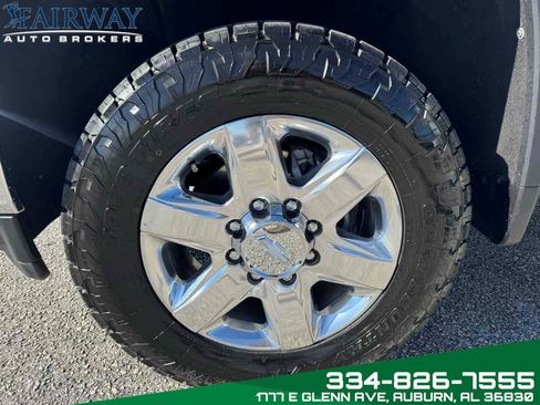 Used 2020 Chevrolet Silverado 2500 LTZ w/ LTZ Premium Package image 32