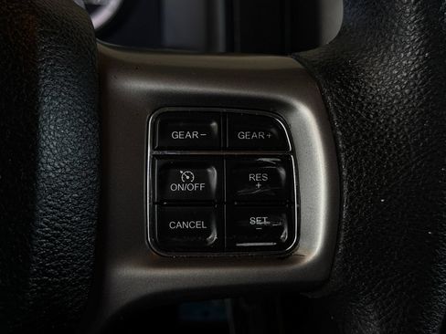 Used 2022 RAM 1500 Classic SLT RWD image 18