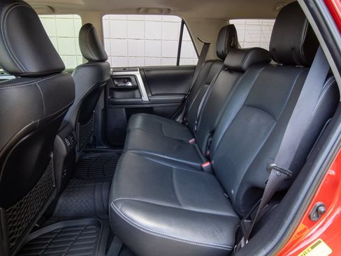 Used 2016 Toyota 4Runner Limited AWD/4WD image 17