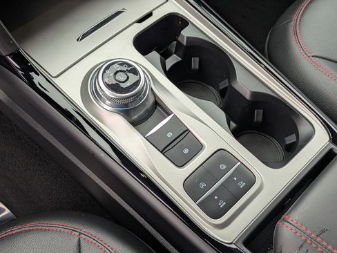 Certified 2024 Ford Explorer ST-Line w/ Class IV Trailer Tow Package image 28