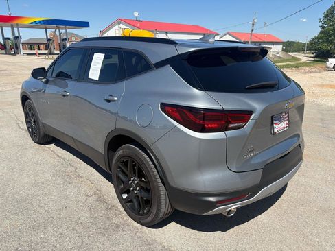 Used 2024 Chevrolet Blazer LT w/ Convenience Package FWD image 5