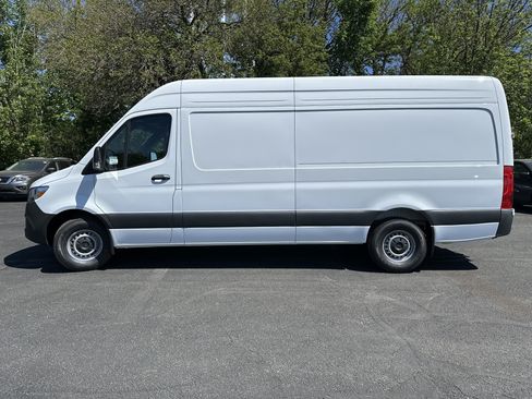 New 2026 Mercedes-Benz Sprinter 2500 image 4