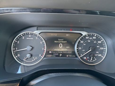 Used 2025 Nissan Pathfinder SL image 14