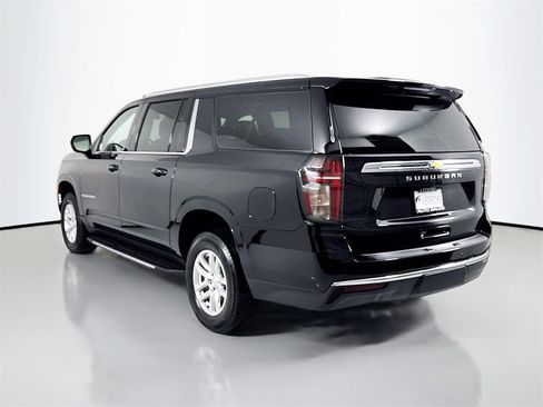 Used 2024 Chevrolet Suburban LS w/ Driver Alert Package image 8