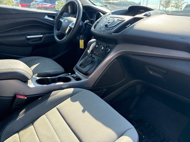 Used 2015 Ford Escape SE FWD image 9
