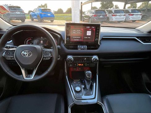 Used 2022 Toyota RAV4 TRD Off-Road image 27