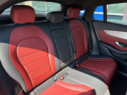 Used 2019 Mercedes-Benz GLC 300 4MATIC Coupe image 24