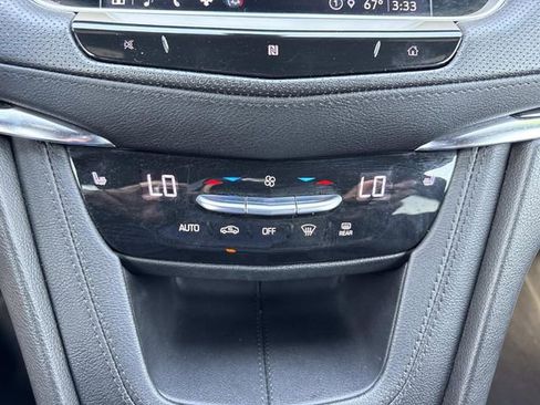 Used 2021 Cadillac XT6 Luxury image 25