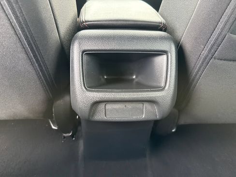 Certified 2025 Honda HR-V Sport image 21