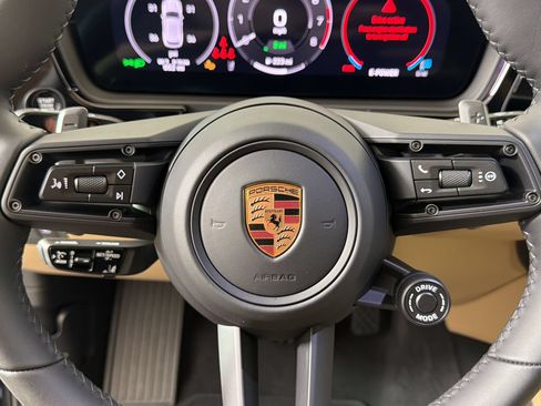 Certified 2026 Porsche Cayenne Coupe AWD/4WD image 29