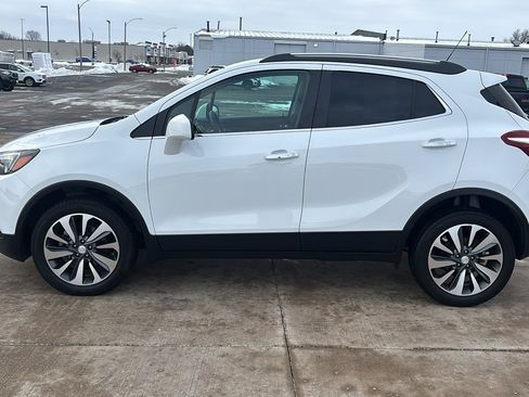 Used 2022 Buick Encore Preferred w/ Safety Package image 6