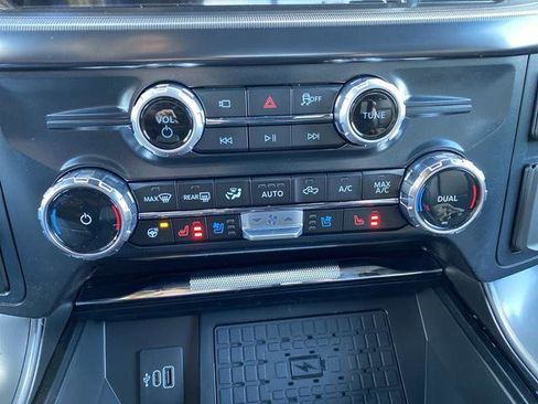 New 2026 Ford F150 Lariat w/ Equipment Group 502A High image 16