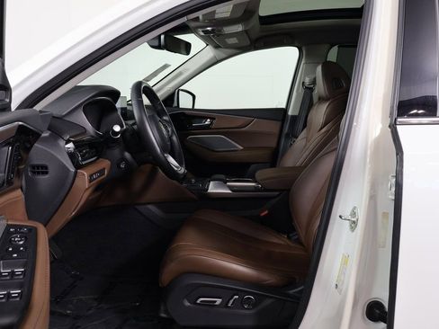 Used 2022 Acura MDX SH-AWD w/ Technology Package image 11