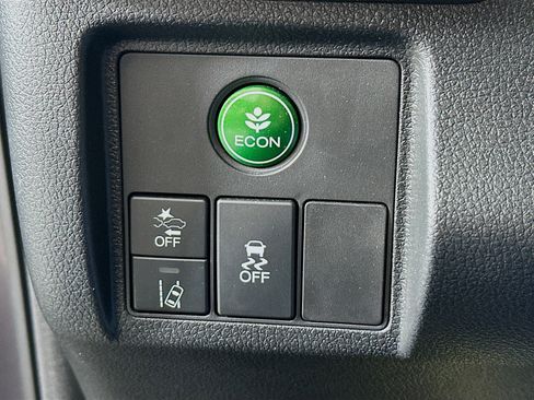 Used 2021 Honda HR-V EX image 16