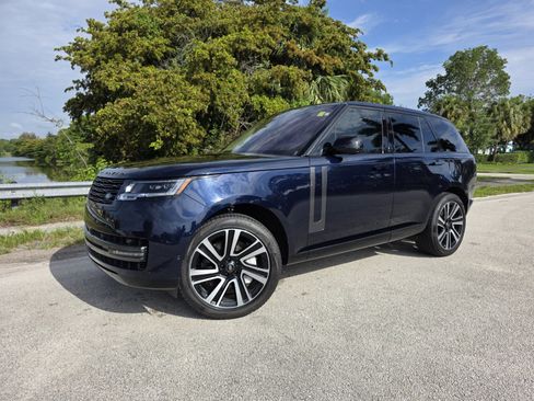 Certified 2023 Land Rover Range Rover SE AWD/4WD image 1