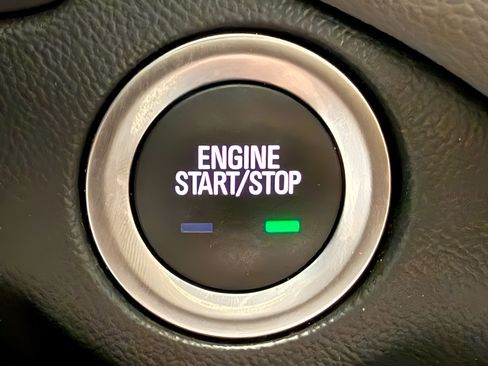 Used 2022 Chevrolet Equinox LT AWD/4WD image 21